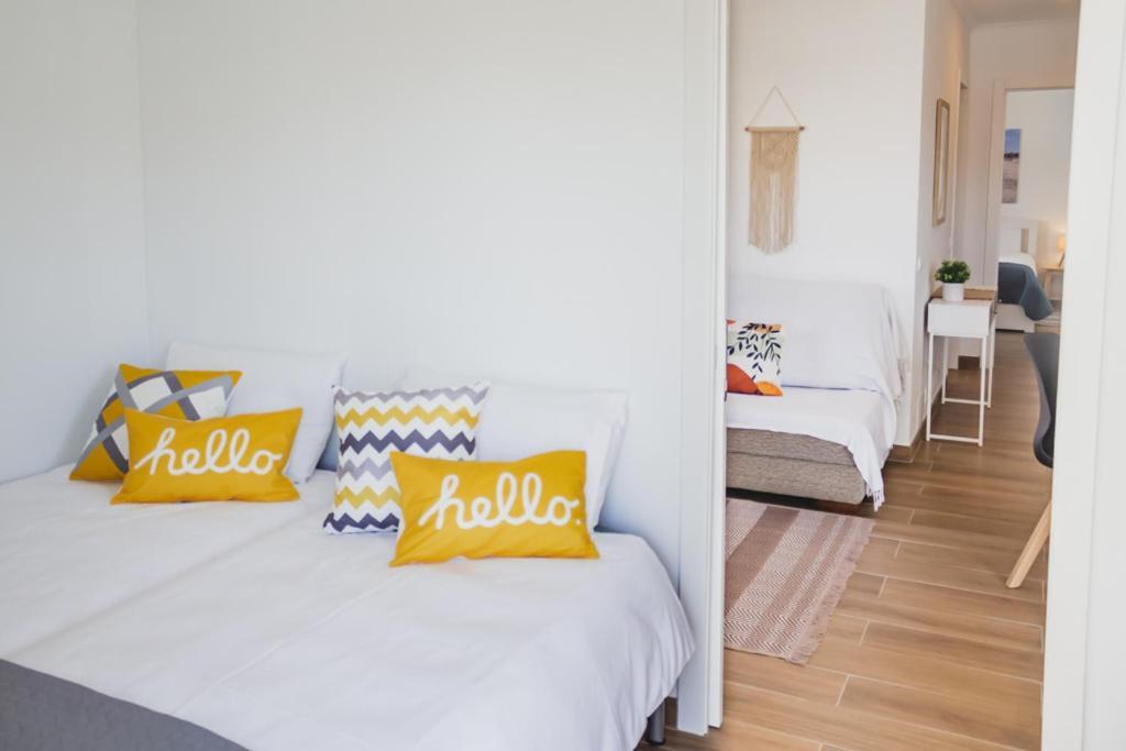 Lovely & Bright Renovated Apt. W/ Balcony In Lagos Buitenkant foto